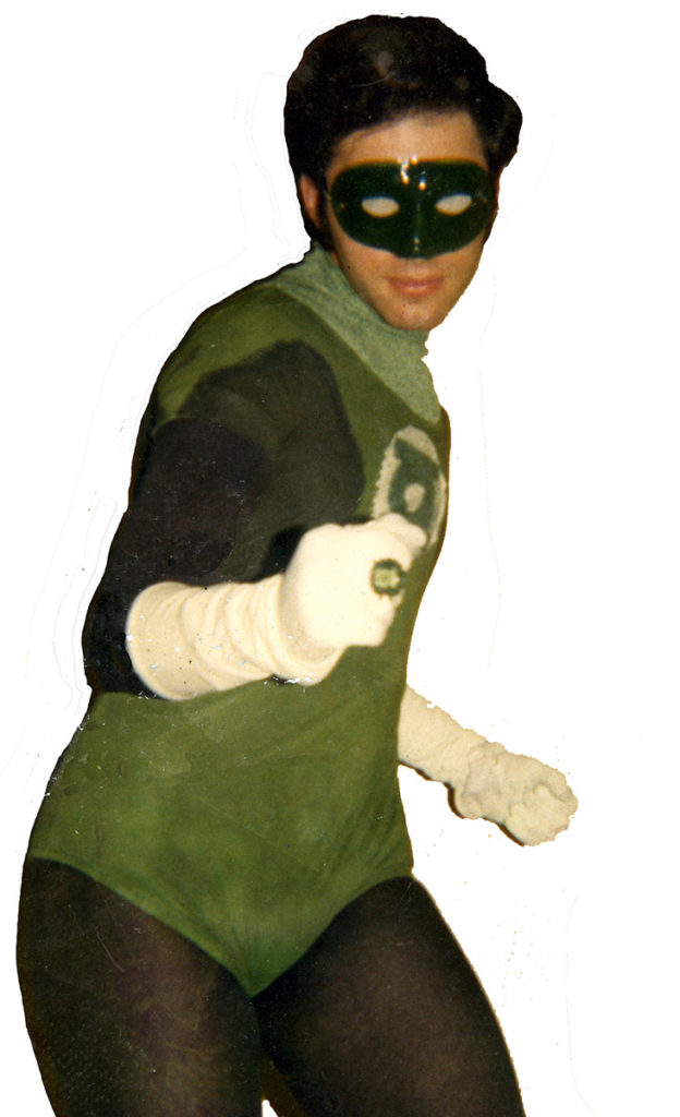 Michael Gilbert as Green lantern